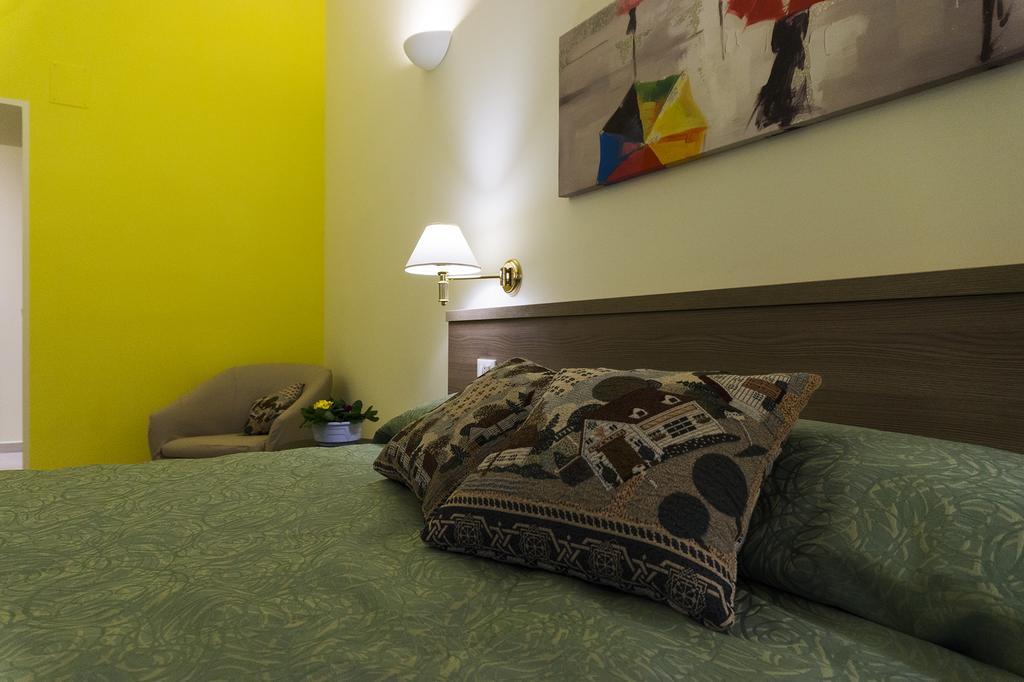 Poppy House Acomodação com café da manhã Roma Quarto foto